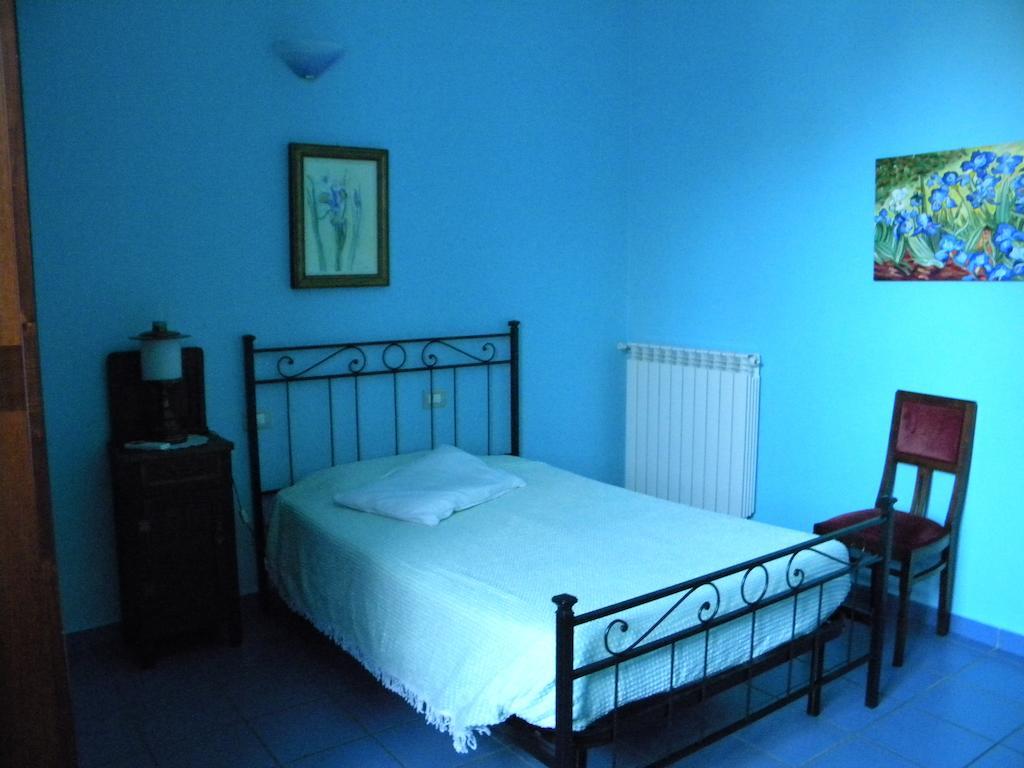Hotel Le Petit Fleur Bareggio Pokoj fotografie